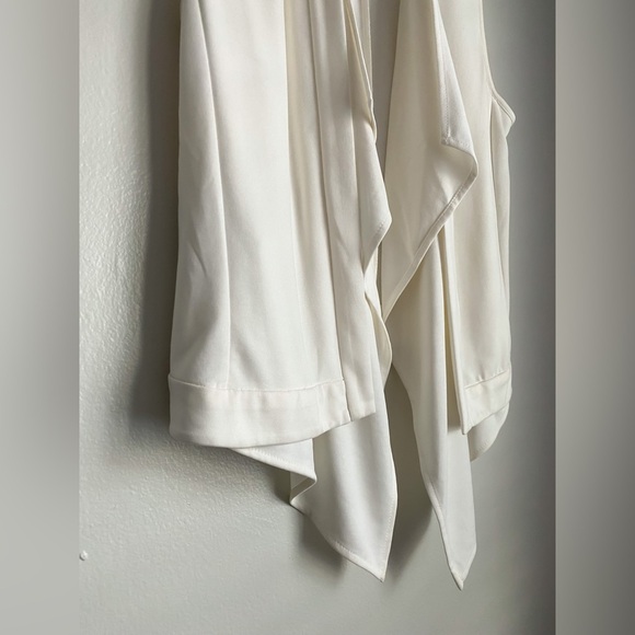 BCBGMaxAzria Off White Vest Draped Sleeveless Modal Soft Ryland Career Event XXS - Picture 12 of 13